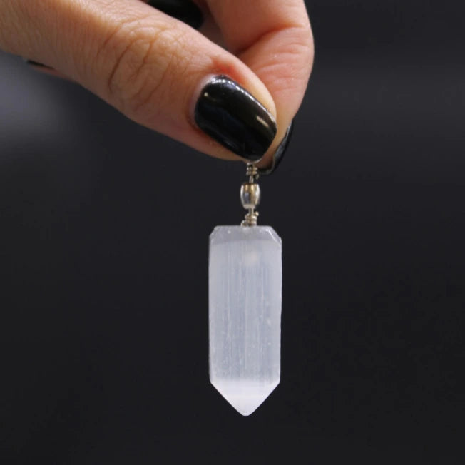 Pendente in Selenite-Obelisco-Pleyas