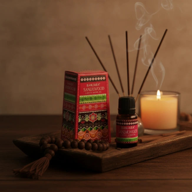 Dettaglio olio fragranza banjara sandalo india 10ml-Pleyas