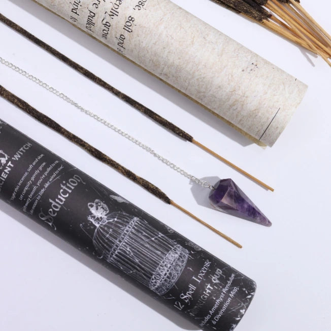 Pendolo divinatorio in ametista viola per rituale di seduzione - Pleyas