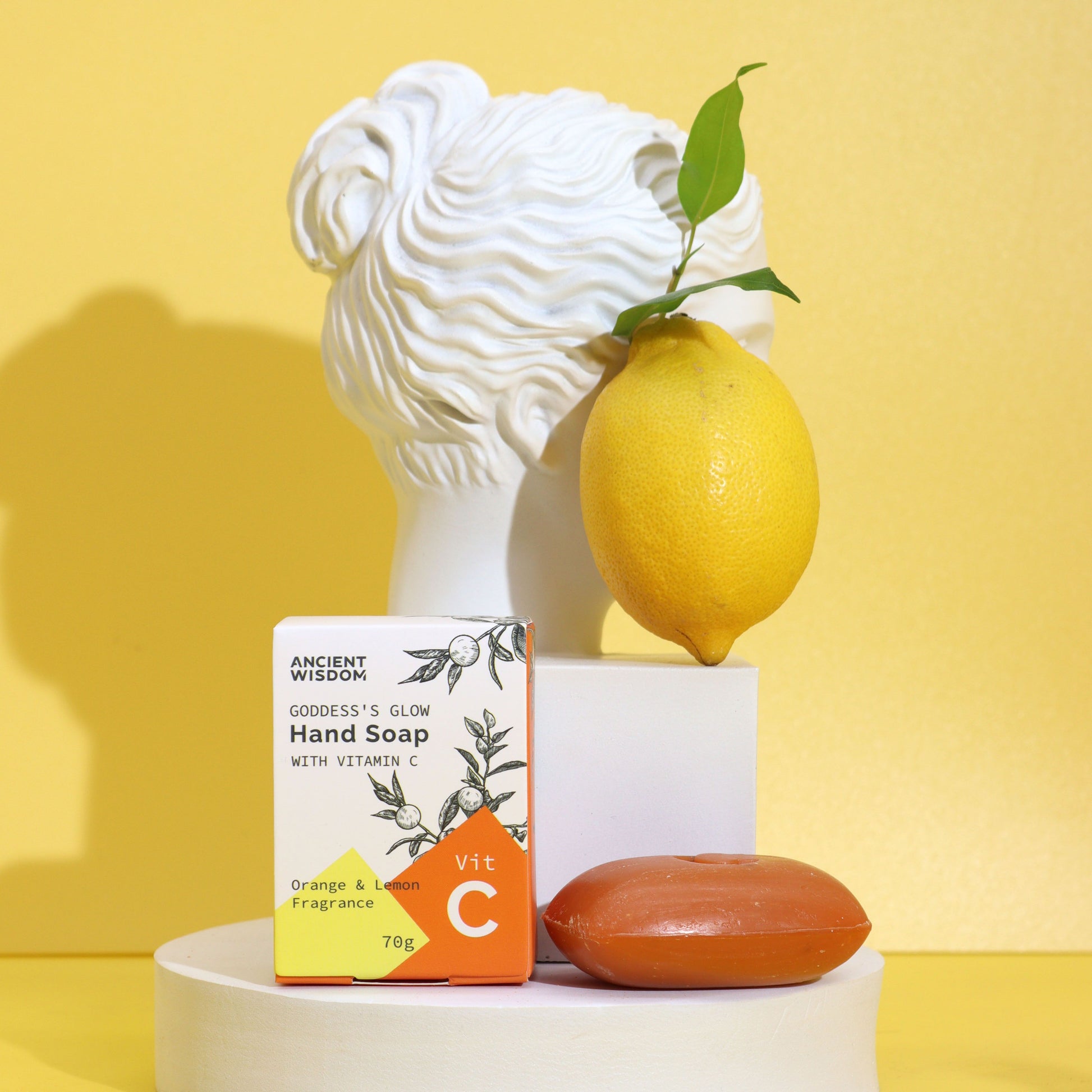 Sapone solido per le mani alla Vitamina C con fragranza agrumata Goddess Glow - Pleyas